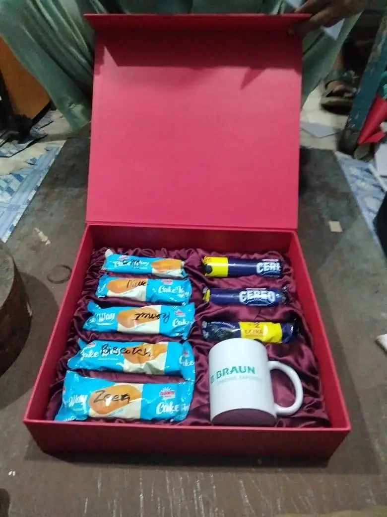 Fancy box maker All box Available under now — photo 11