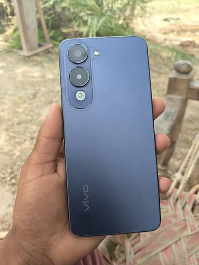 Vivo Y04