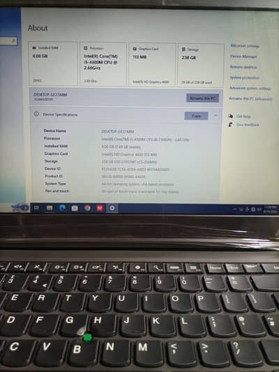 Lenovo Thinkpad [8GB, 256SSD, original Charger, used but 10/10