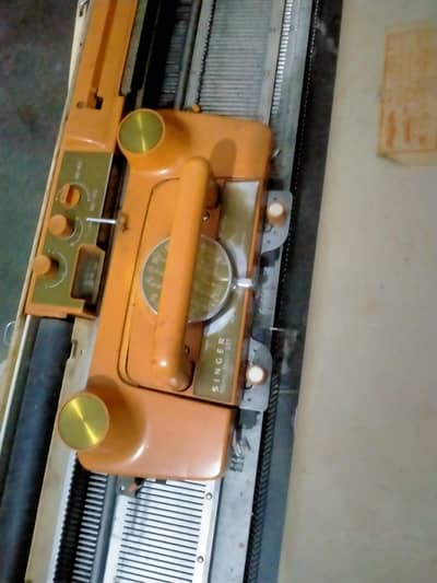 singer knitting machine
