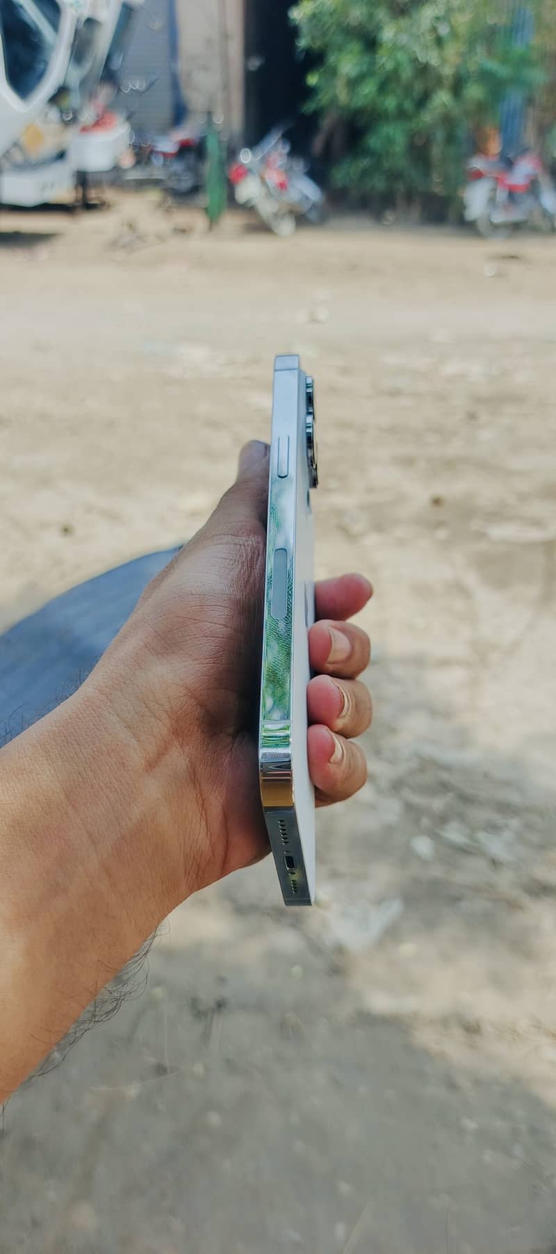 Apple iPhone 14 Pro Max 3