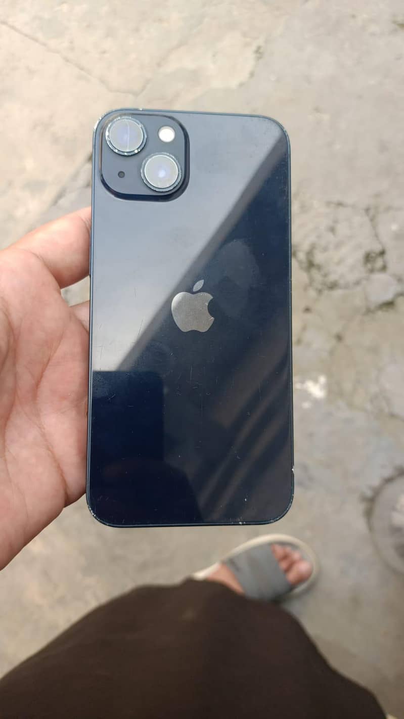Apple iPhone 13 0