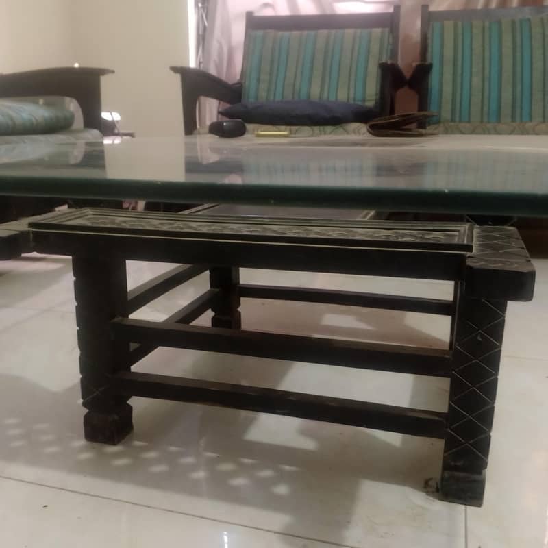 classic coffee table 1