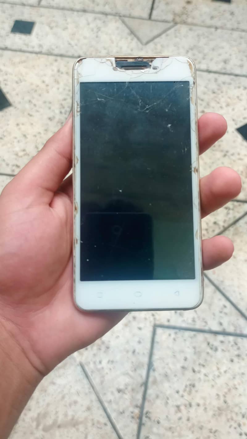 OPPO A37 1