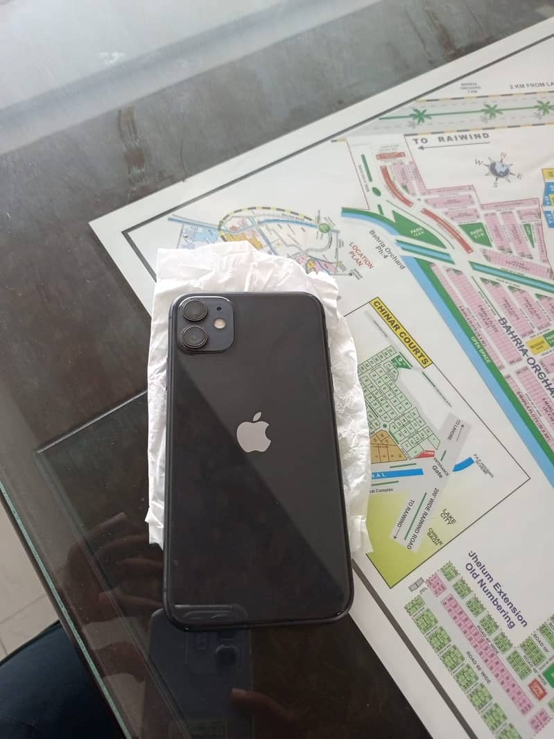 Apple iPhone 11 0