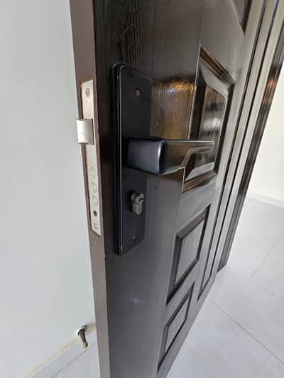 ONE KANAL NEW STYLISH HOUSE FOR SALE IN IEP ENGINEERS TOWN DEFENCE ROAD