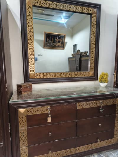 Heavy wooden Dresser