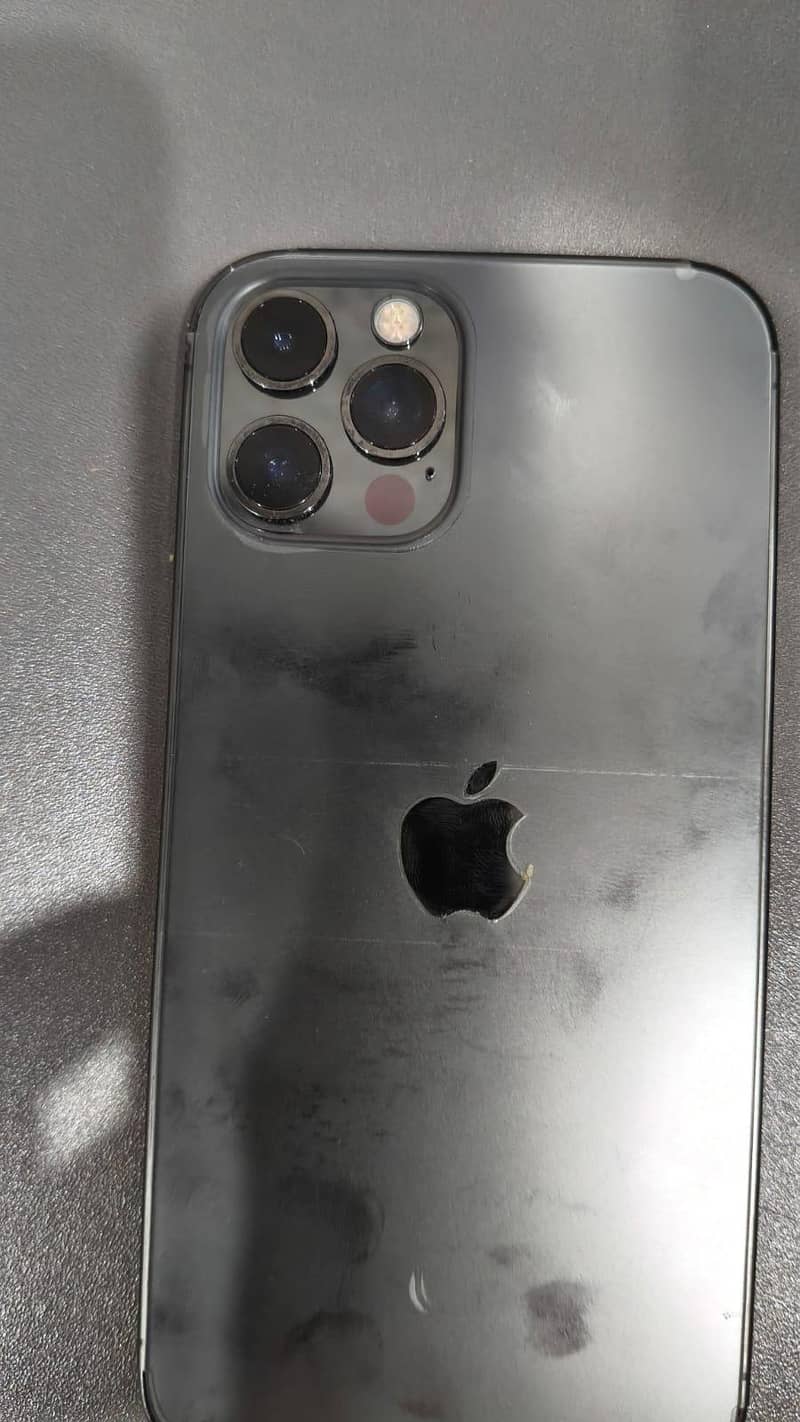 Apple iPhone 12 Pro 2