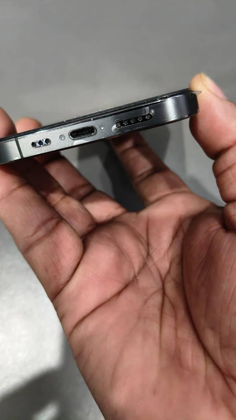 Apple iPhone 12 Pro 6