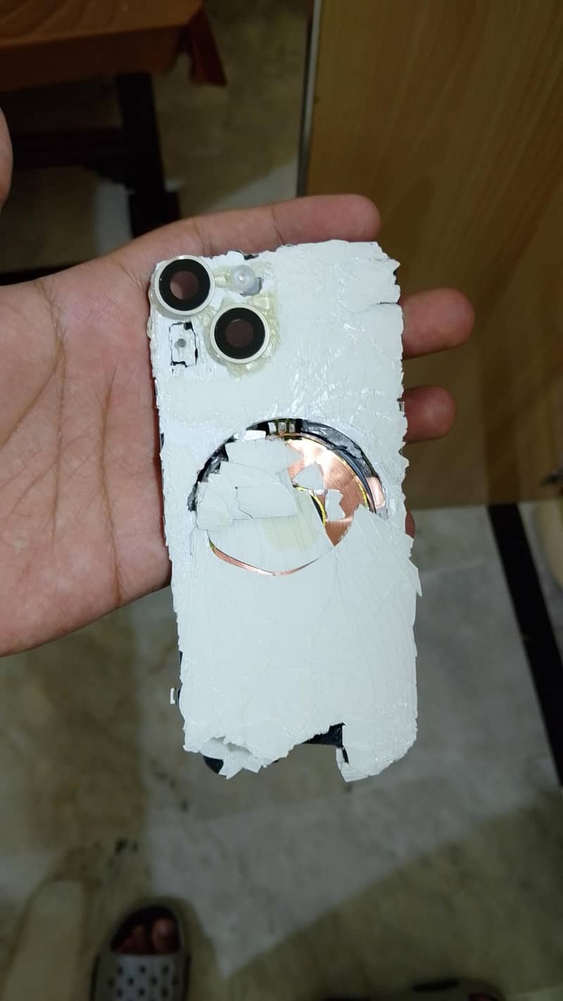 Apple iPhone 15 1