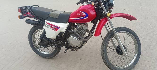 United Trail 125cc self start New construction urgent sale