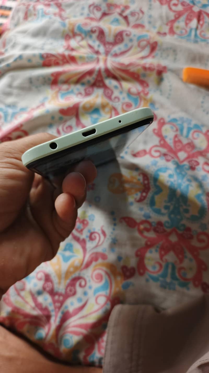 Xiaomi Redmi A2 Plus 4