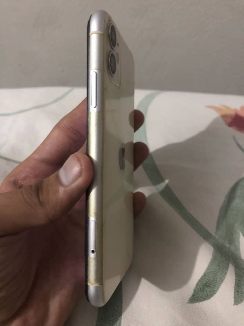Apple iPhone 11 1