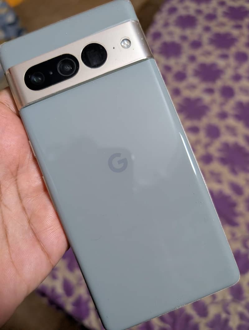 Google Pixel 7 Pro 2