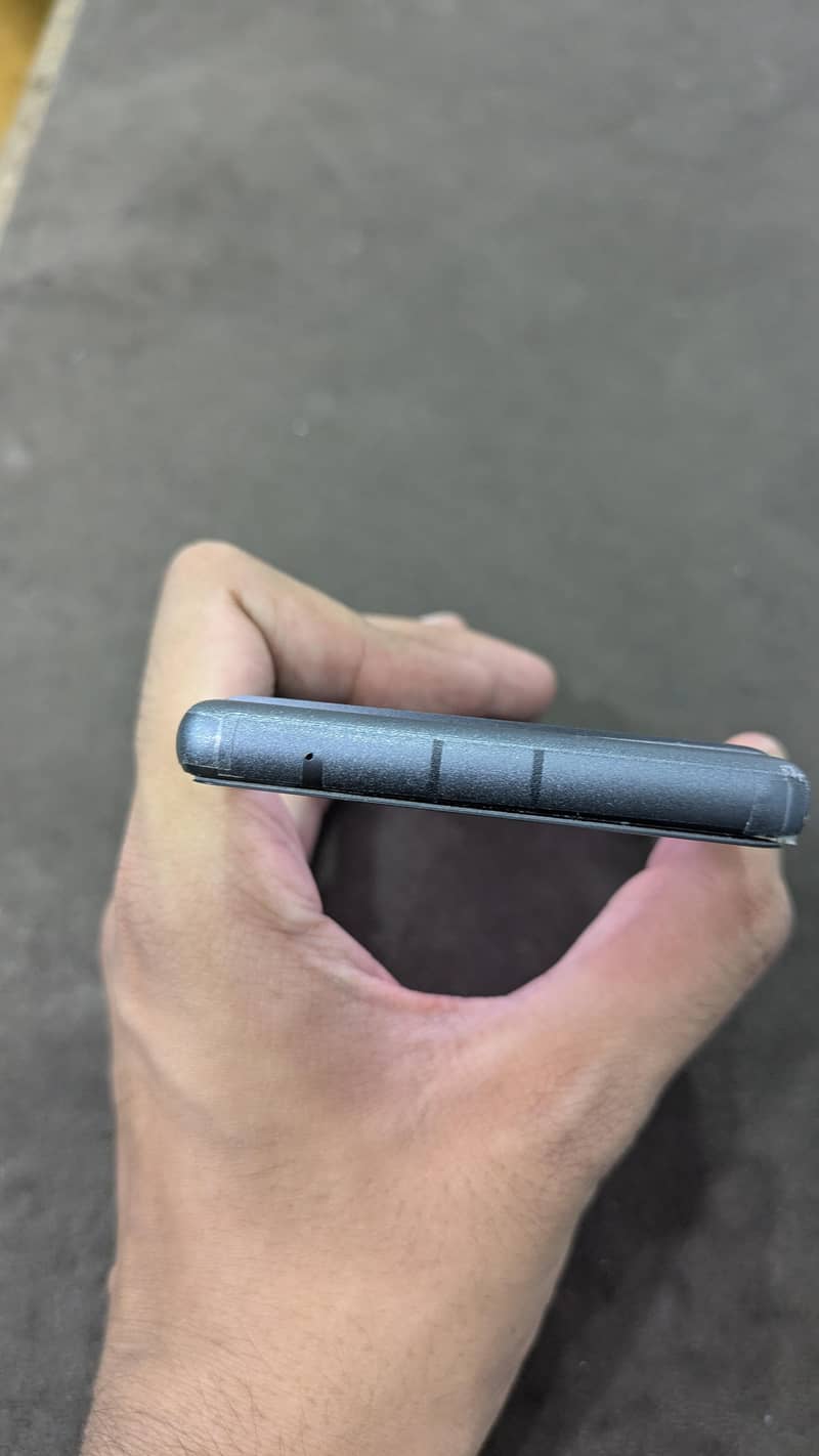 Google Pixel 7a 3