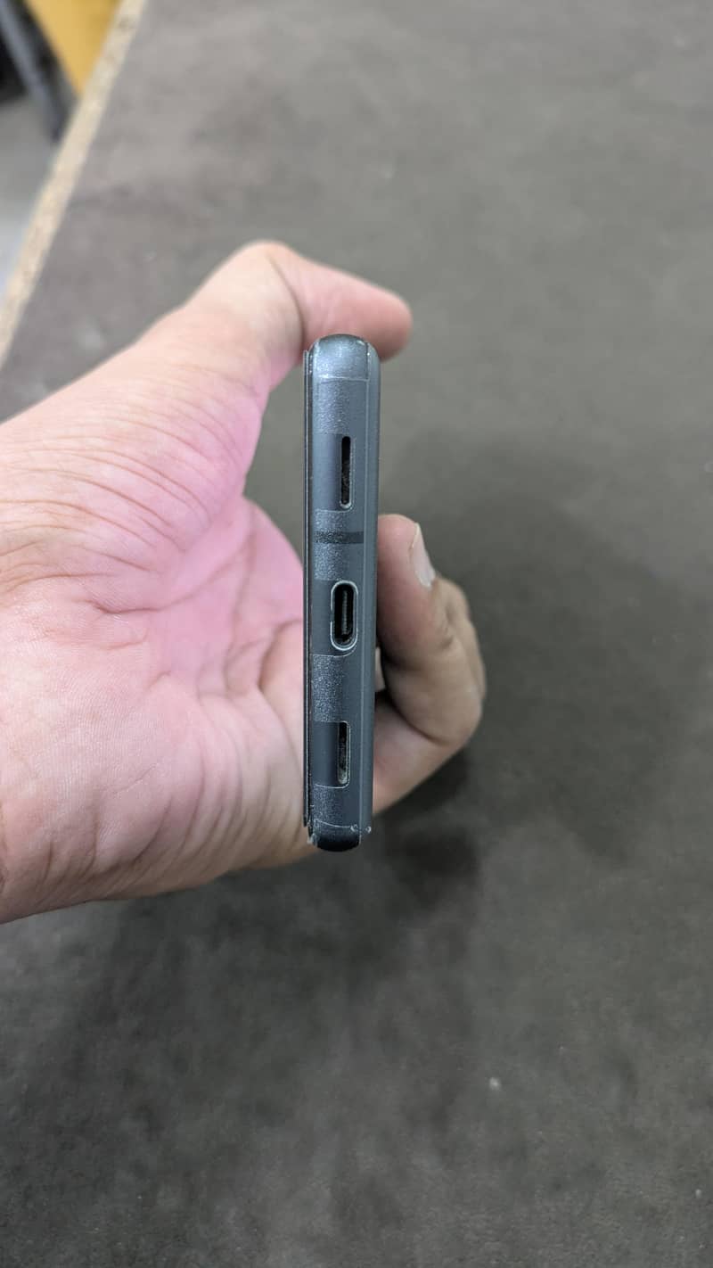 Google Pixel 7a 4