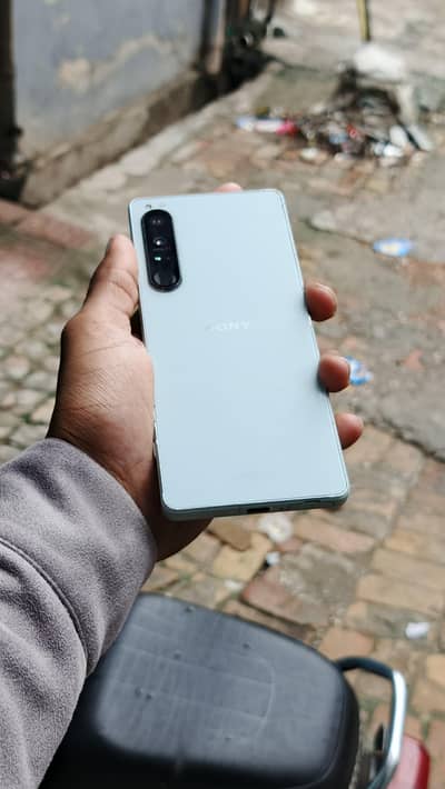 Sony Xperia 1 mark 4 exchange possible read ad