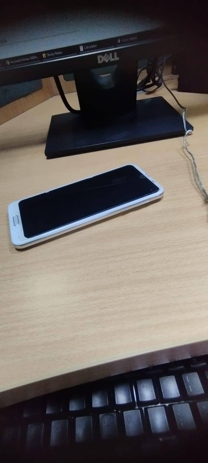 Sharp Aquos R2 1