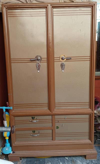 Almari for sale