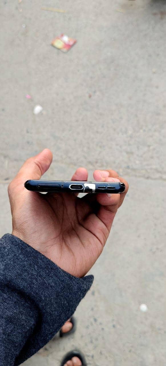 One Plus 8 4