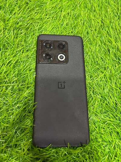 One Plus 10 Pro
