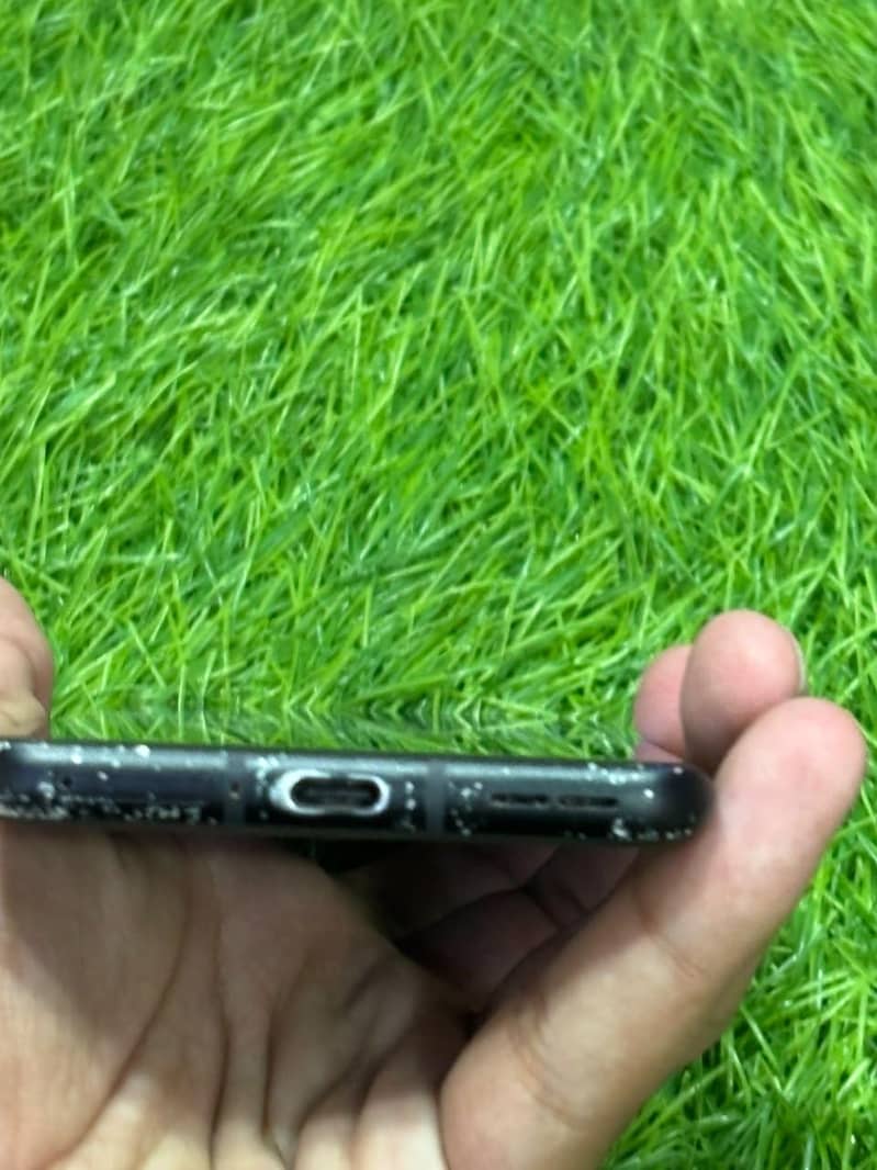 One Plus 10 Pro 5