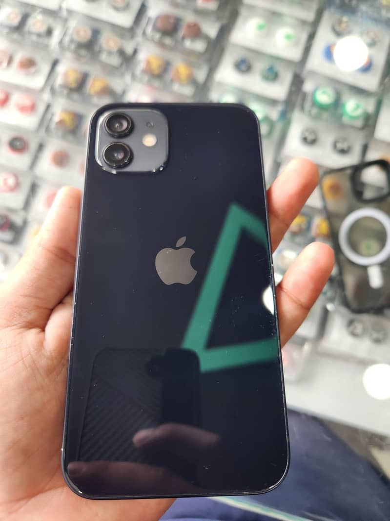 Apple iPhone 12 0