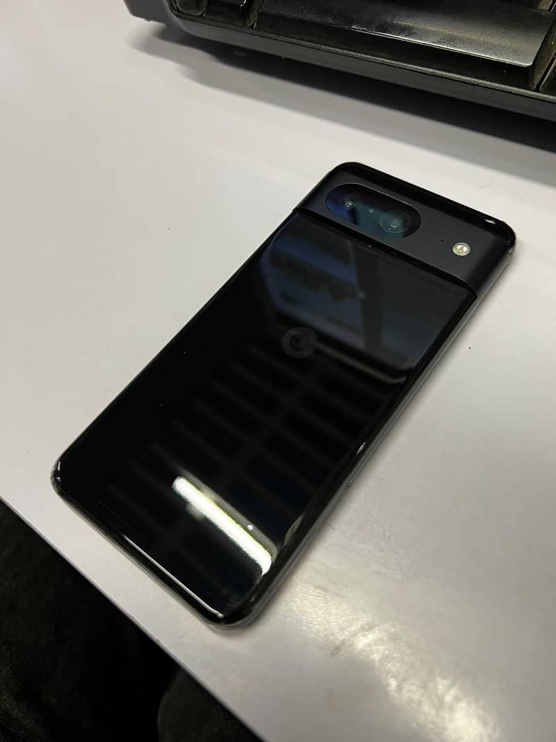 Google Pixel 8 1