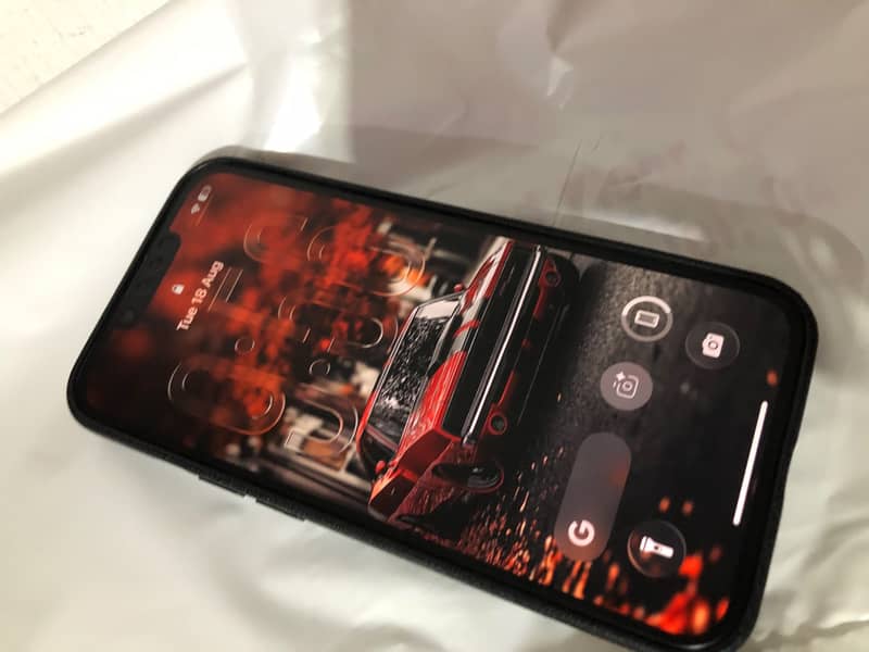 Apple iPhone 13 3