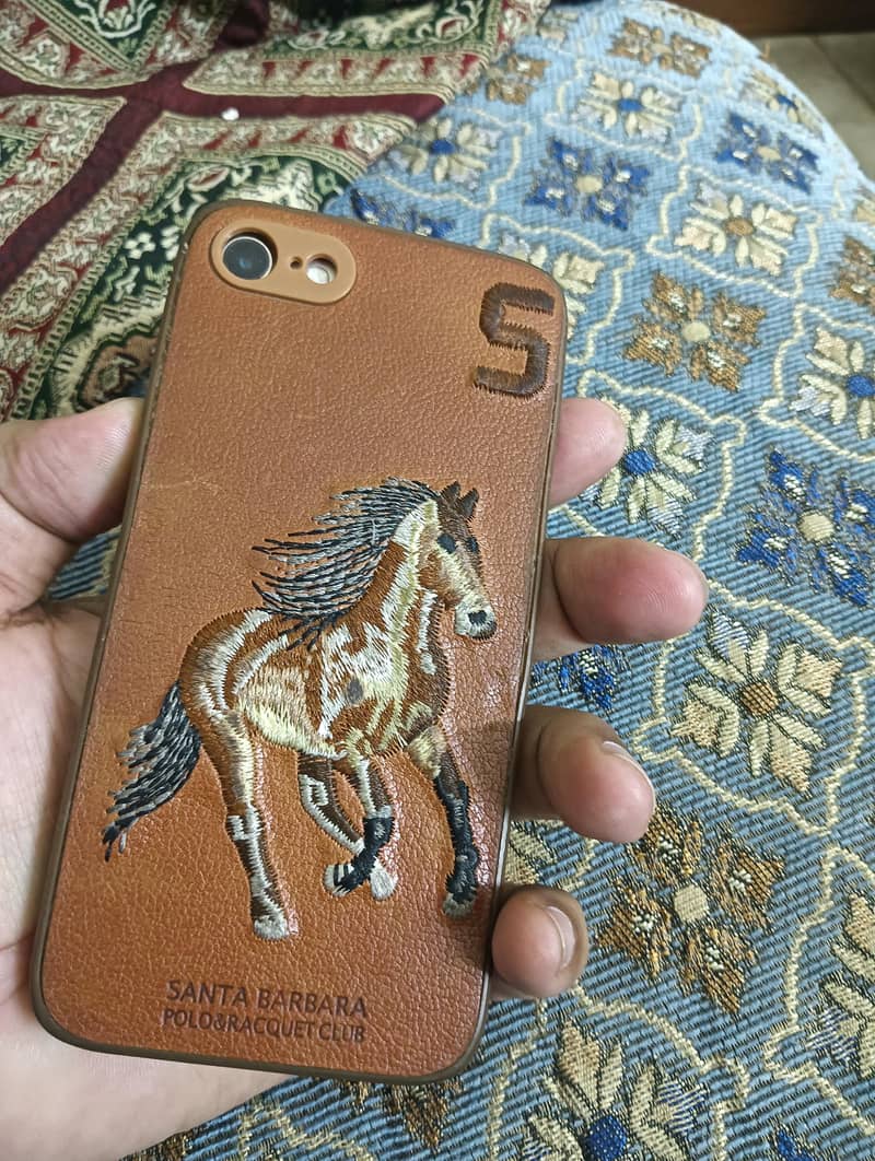 Apple iPhone 7 3