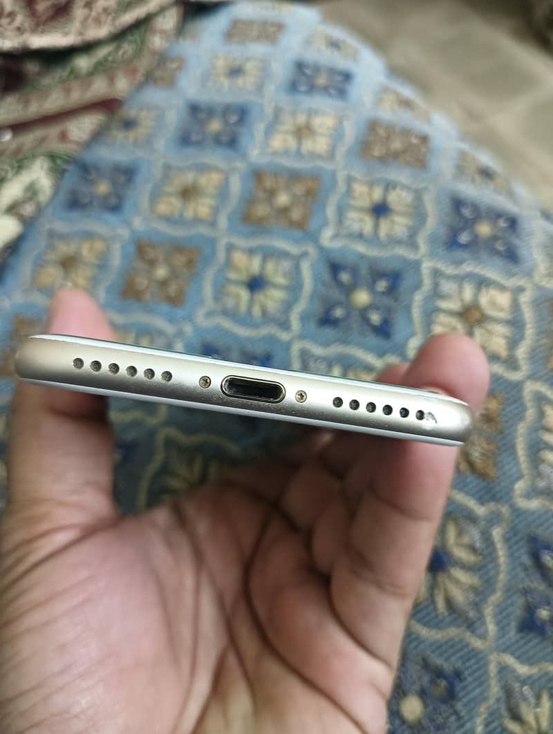 Apple iPhone 7 8
