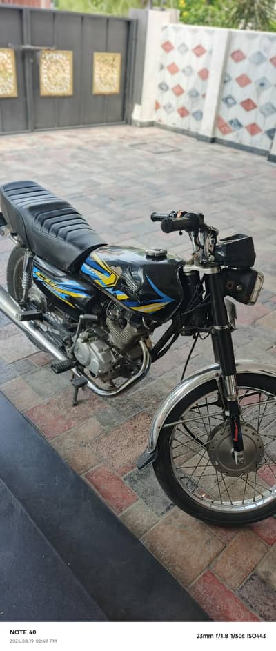 CG125
