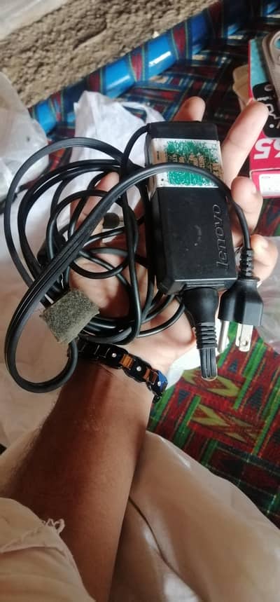 laptop charger usebel