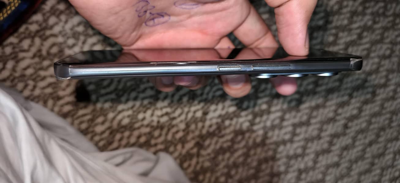 Tecno camon  50 pro 5