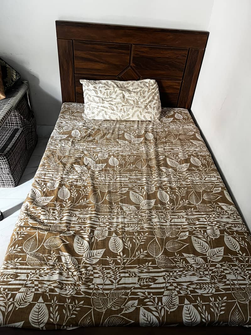 Single bed for sell 0