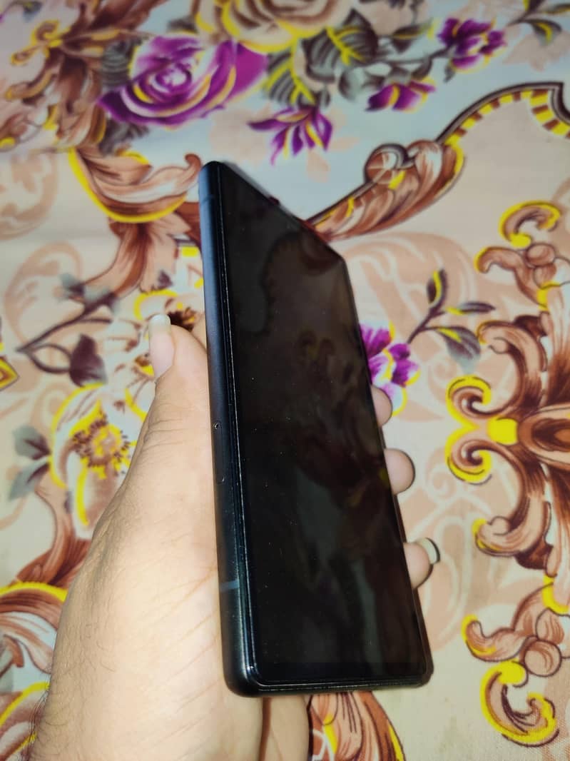 Google Pixel 6a 4