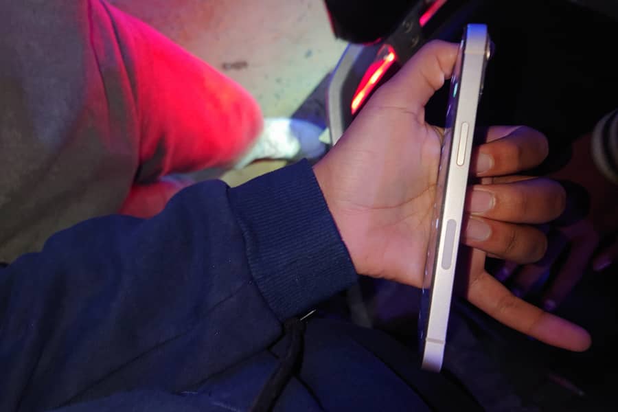 Apple iPhone 13 5