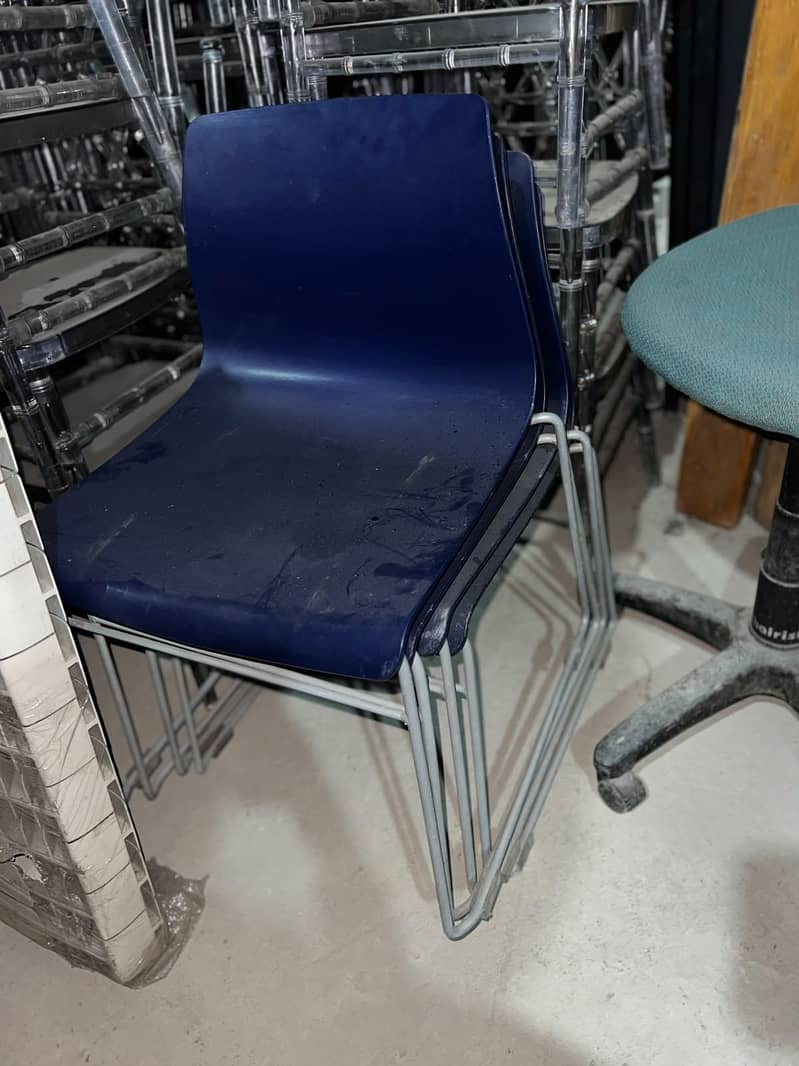 Office chairs/Office table/Draws/Tables/Racks/Sofas/Computer Tables 9