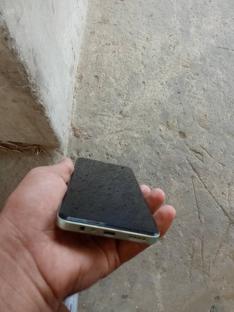 Realme Note 60x 6