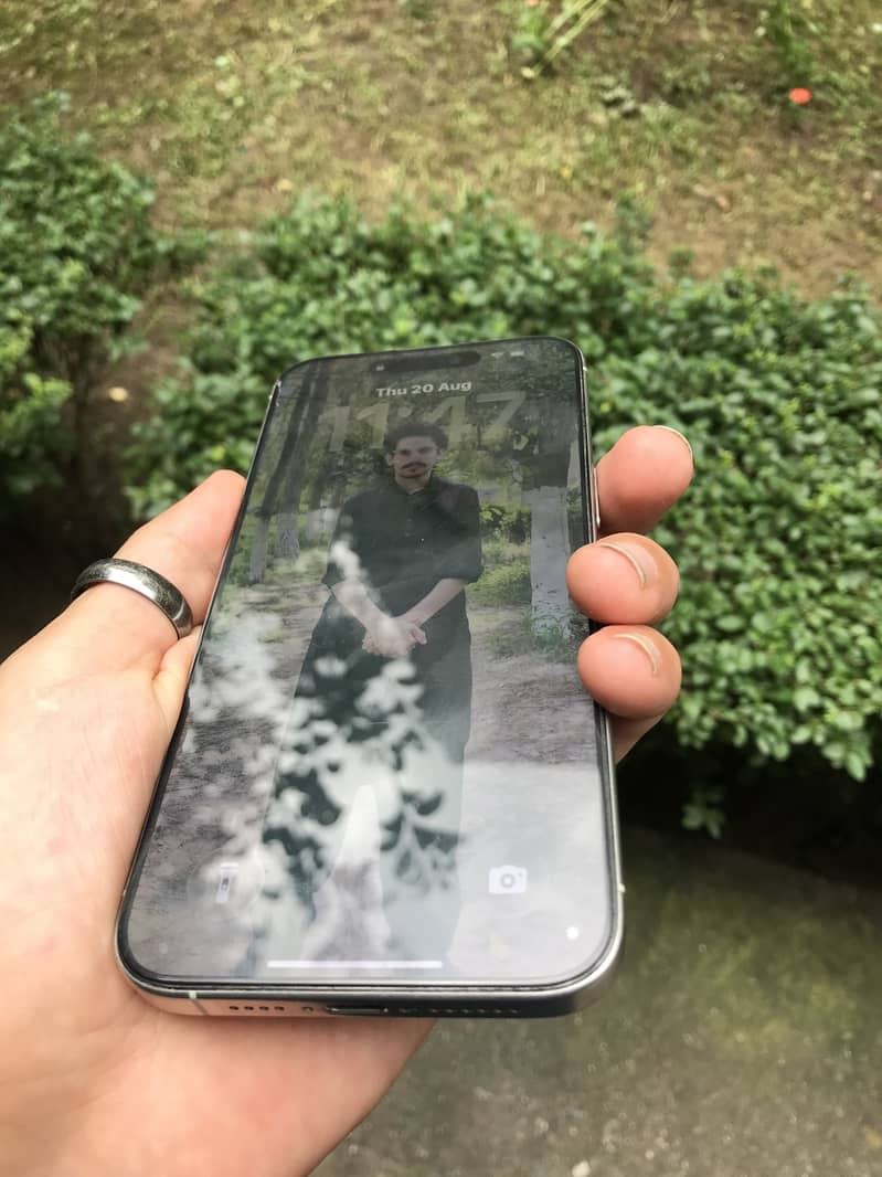 Apple iPhone 15 Pro Max 1
