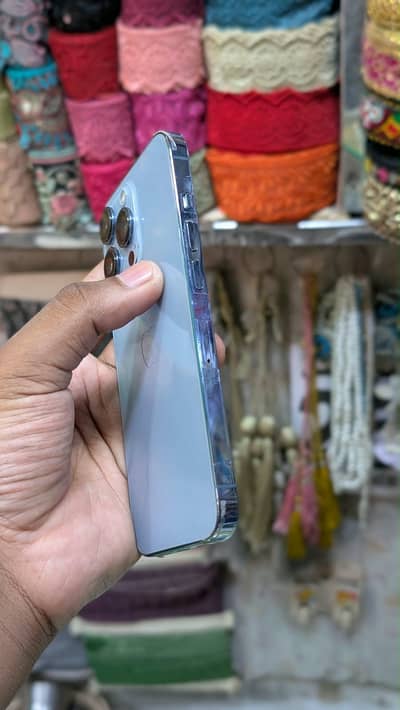 Apple iPhone 13 Pro