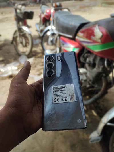 tecno camon 40 pro