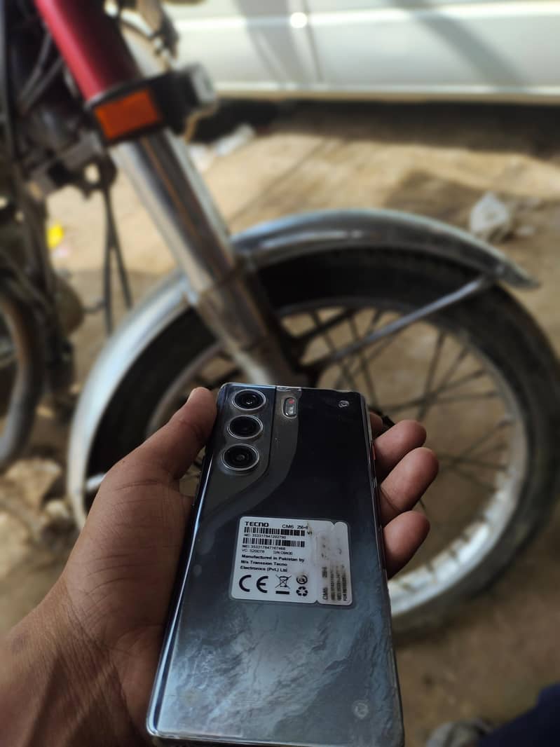 tecno camon 40 pro 2