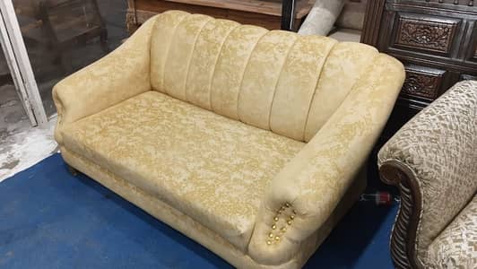 2 seater ful cushion luxury sofa set
