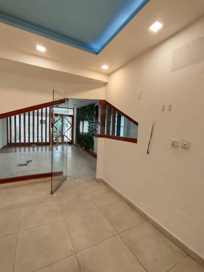 10*40(400 sqft) Ground Floor Shop Available For Rent in F 10 Main Markaz