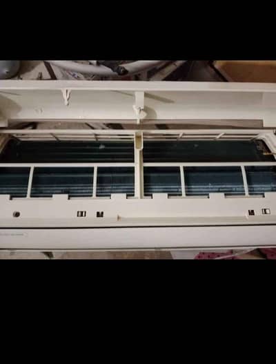 gree non inverter