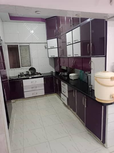 Prime Location Jamshed Road Flat For sale Sized 1450 Square Feet