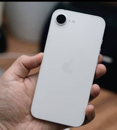 Apple iPhone 16e