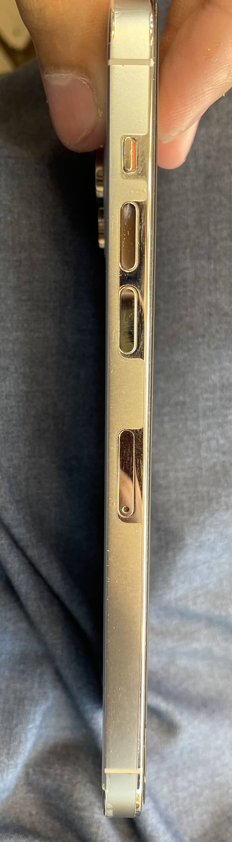 Apple iPhone 14 Pro Max 1