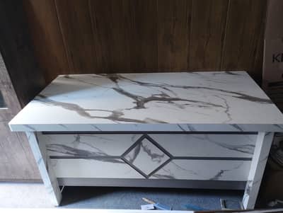 Multi purpose table for office, computer, laptop, kids, study work